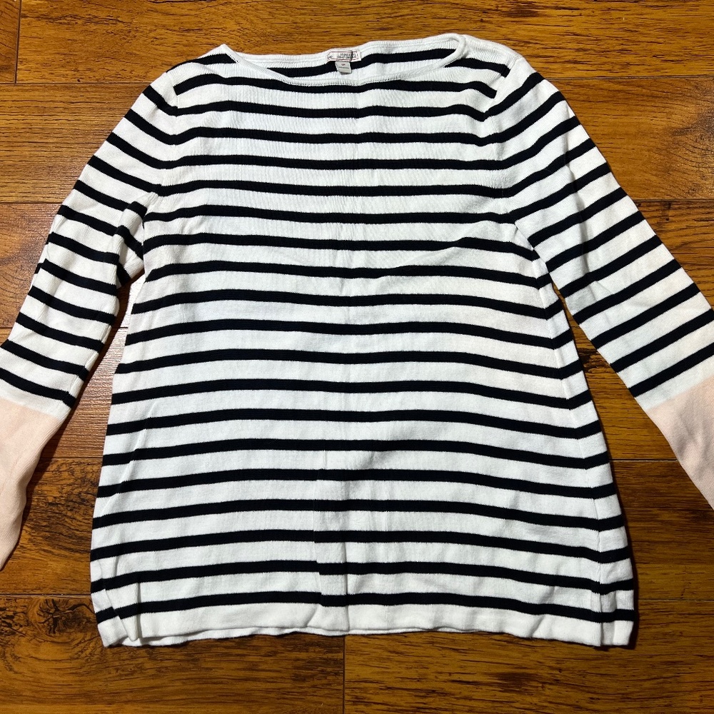 COPY - GAP Boat Neck Stripe Pullover knit top White & Navy Stripe Size Small